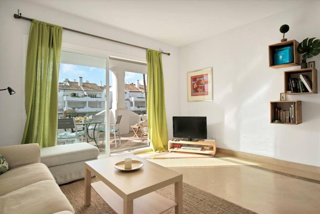 Apartment En Complejo Con Piscina Climatizada - El Presidente 234